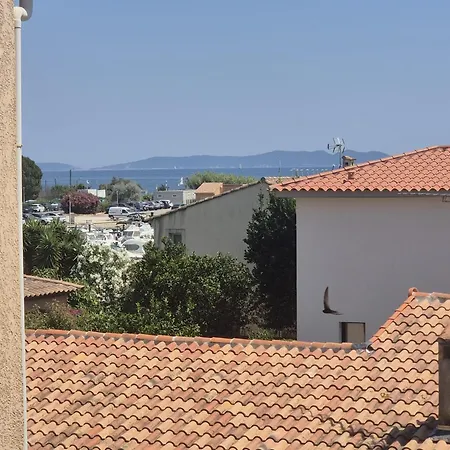 Mezzanine Vue Port Et דירה לה-לונד-לה-מורה
